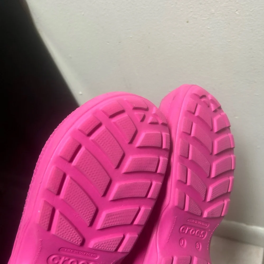 Crocs Handle It Rain Boots Hot Pink Size J3 Kids Youth Girls Waterproof Pull-On - Picture 5 of 6
